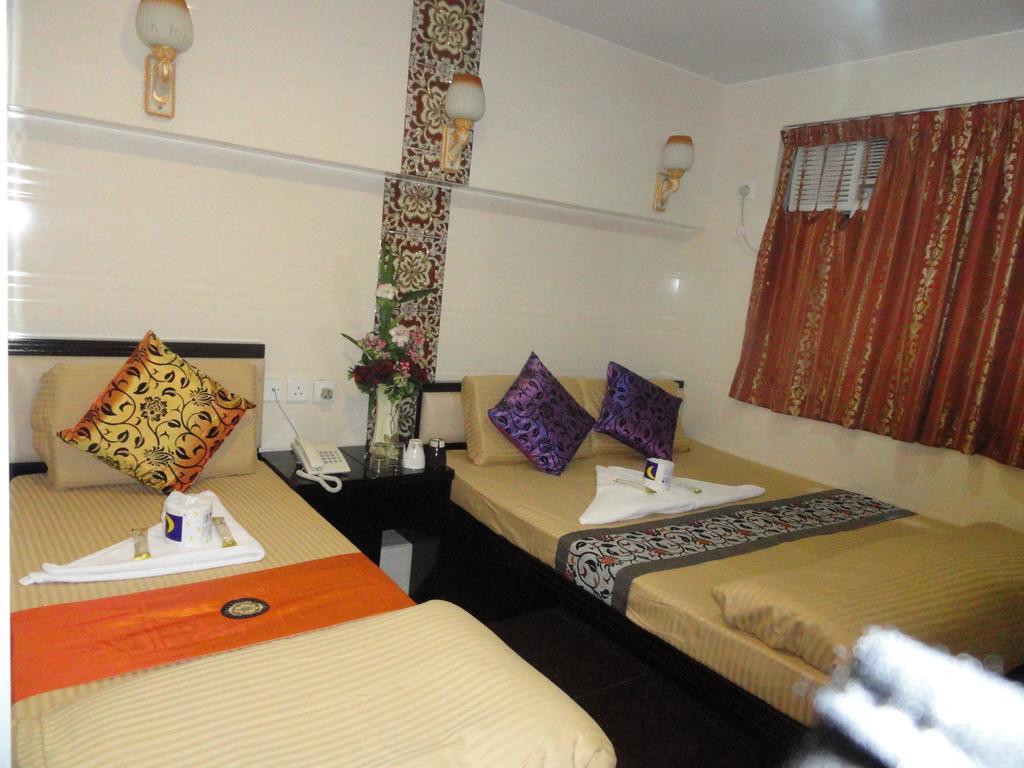 Manila Hotel -Hostel Block D ฮ่องกง ภายนอก รูปภาพ
